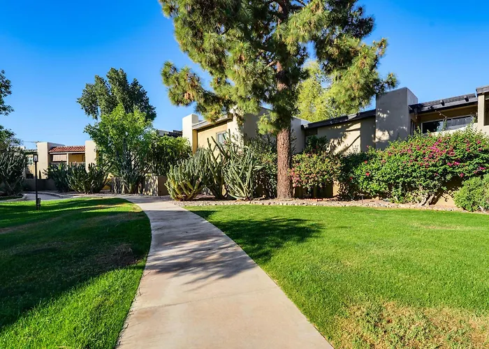 Pool Access & Private Patio! Prime Arcadia Holiday home Phoenix